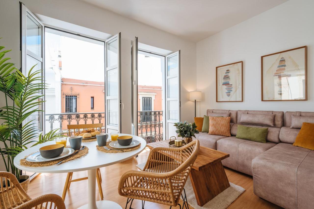 Hostly Rivero 2A Center Loft-Fibre-Communal Terrace-Parking Optional-Cless Seville Exterior photo