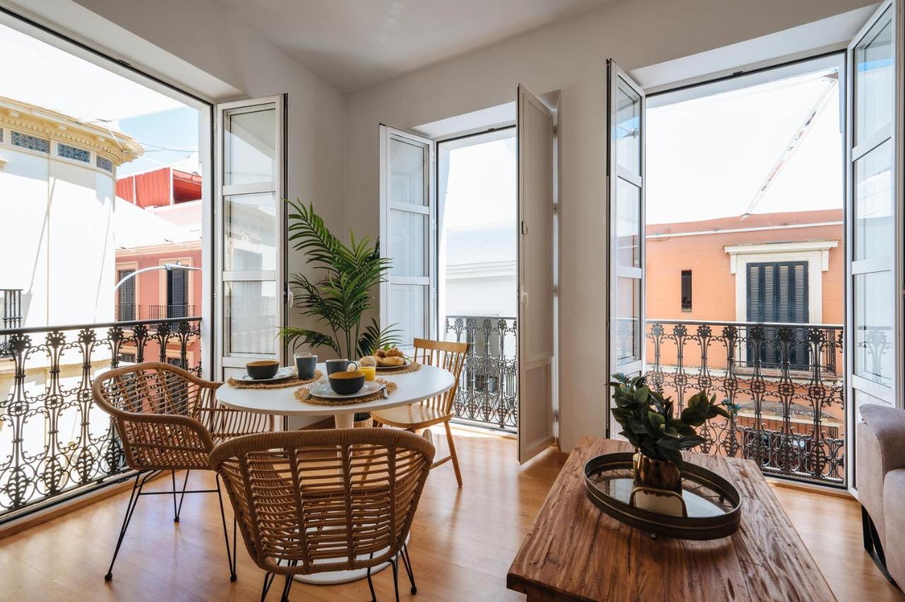 Hostly Rivero 2A Center Loft-Fibre-Communal Terrace-Parking Optional-Cless Seville Exterior photo