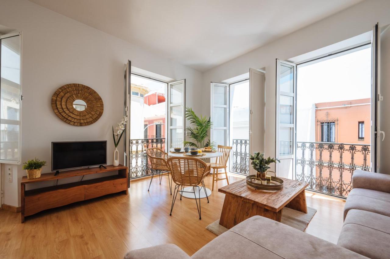 Hostly Rivero 2A Center Loft-Fibre-Communal Terrace-Parking Optional-Cless Seville Exterior photo
